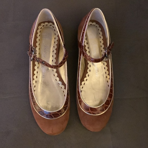 Juicy Couture Shoes - JUICY MARY JANE SUEDE BRONZE LOW HEEL CHARMS SIZE 7
